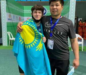 Неслабый старт