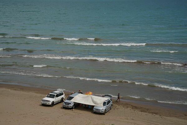 И целого мира мало