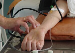 Расслабились