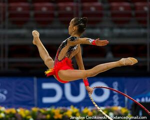 Мимо пьедестала