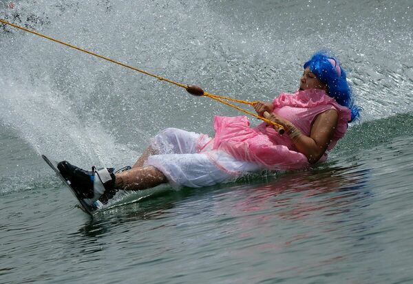 Как таких вода носит!