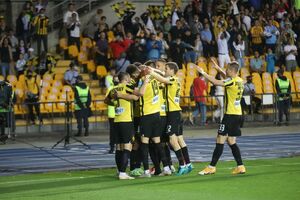 Сразятся  со звездой