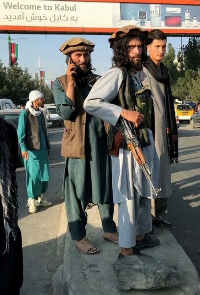 Байдена всё время возвращают в Афганистан