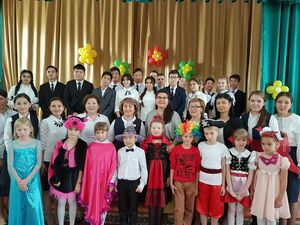 Показали язык