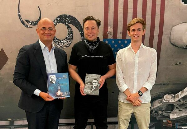 От кумира - к потомкам