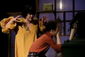 Наша актриса - лучшая!