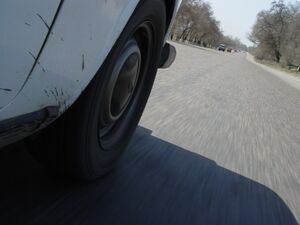 Сбил и умчался