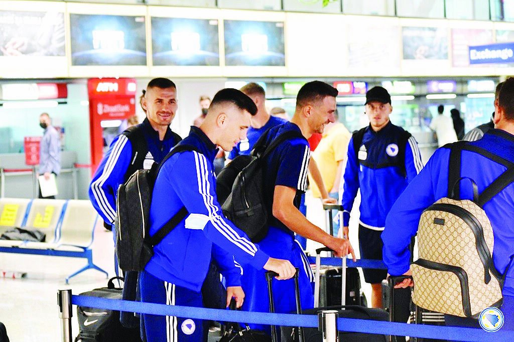 ПоВИЗАли на границе