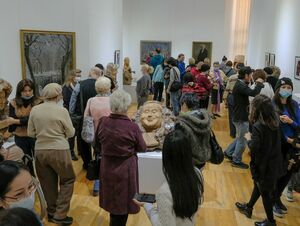 Странно великий человек