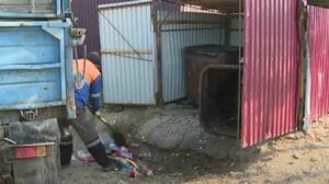 Младенец на помойке