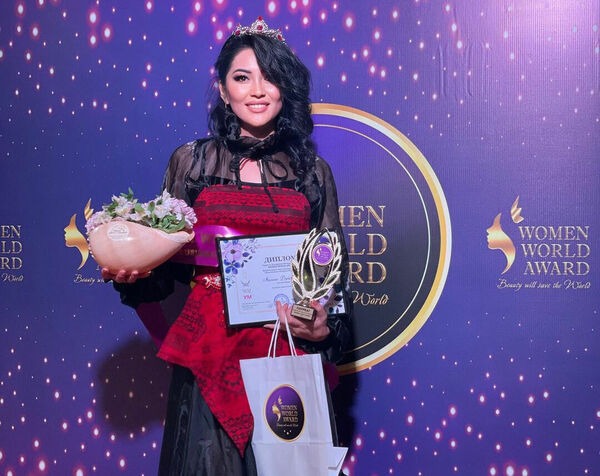 И целого  мира мало