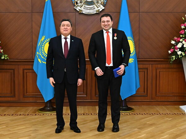 Михаил Ломтадзе награжден орденом "Достык"