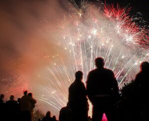 Всем салютам салют!