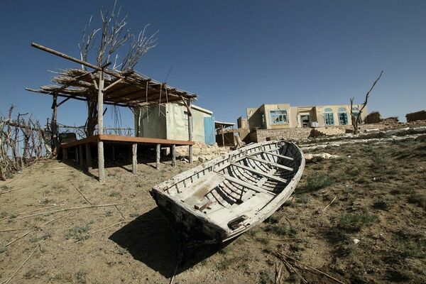 На карте его нет