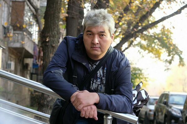 Данияр АШИМБАЕВ: Если власть  не имеет авторитета,  её защищать  никто не будет