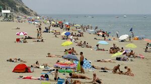 Разгонят толпу