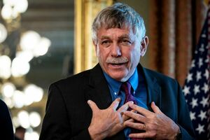 Скандал  с советником