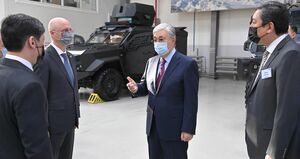 Глава государства посетил завод по производству бронированной техники