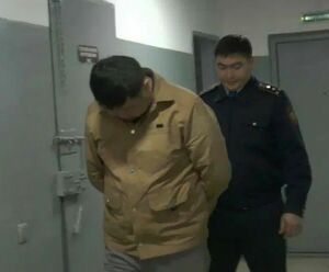 Присели три товарища