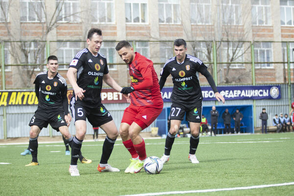 Лидер недоволен игрой