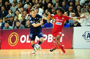 Чемпион проигрывает дважды