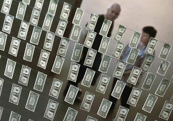 У них валютой печи топят