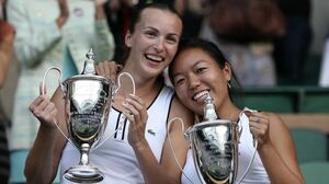 Взялась  за старое