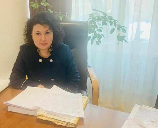 Нашу Таню кто-то прячет