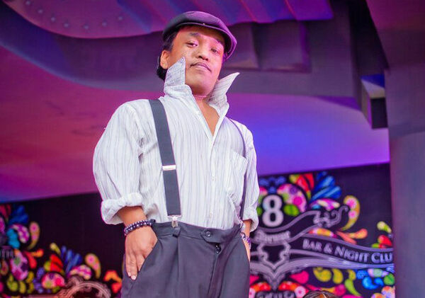 Хотя мог стать учителем…