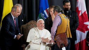 Извинился  за прошлое