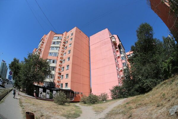 Город  тысячи красок:  у застройщиков отберут палитру