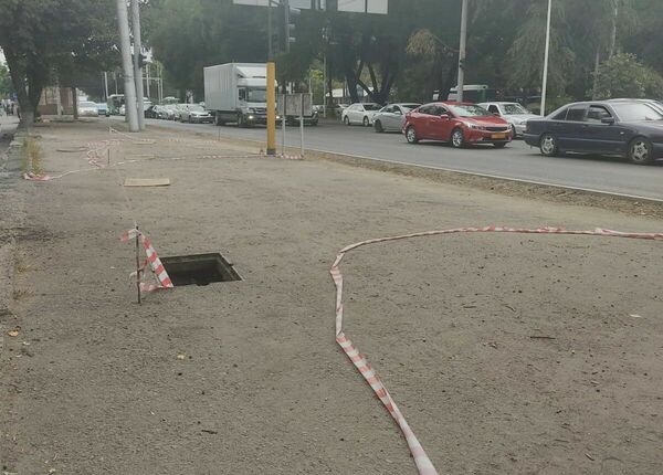 Чиновник - птица гордая!..