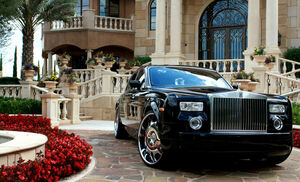 Рассмотреть возможность введения налога на роскошь поручил Президент РК