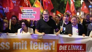 Социальный холод горячей осенью