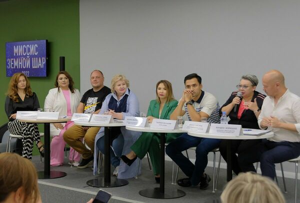 В 45 ты ягодка опять