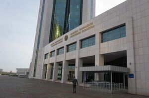 Мажилисмены замучились от беспомощности министра