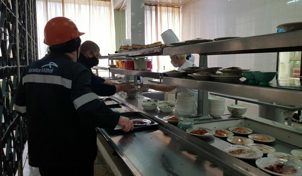 Одними обещаниями сыт не будешь