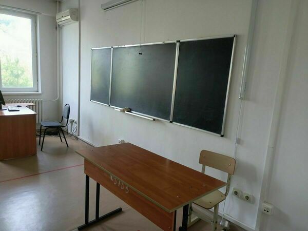 Сорвали уроки