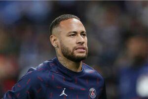 Засудить Неймара