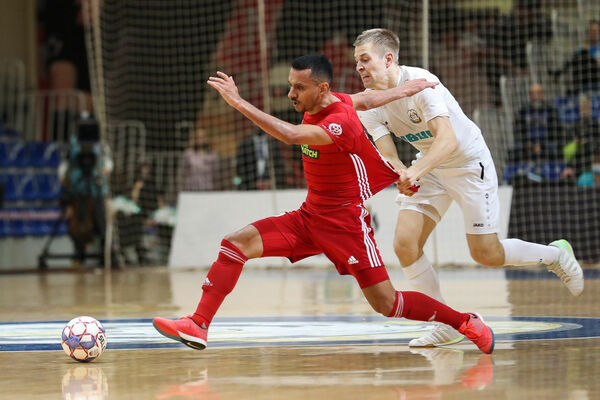 Кайрат ОРАЗБЕКОВ:  Нас интересует  только первое место