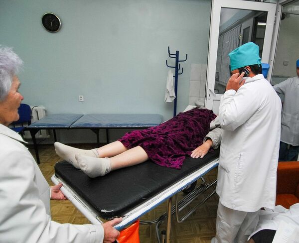 По принципу “как бы  чего не вышло”