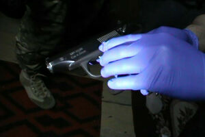 Шкаф, патроны, два ствола