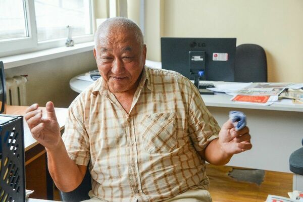 Жумабек ОМУРЗАКОВ: У нас кадры подбираются не по способностям,  а по приспособляемости