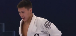 Самат Сарсенулы выиграл для Казахстана второе «золото» чемпионата мира по джиу-джитсу в ОАЭ