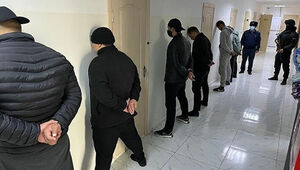 Ночные разборки горячих парней