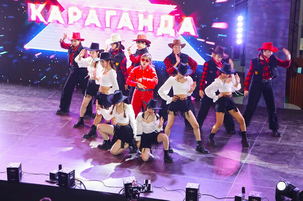 В этой песне главное - танец