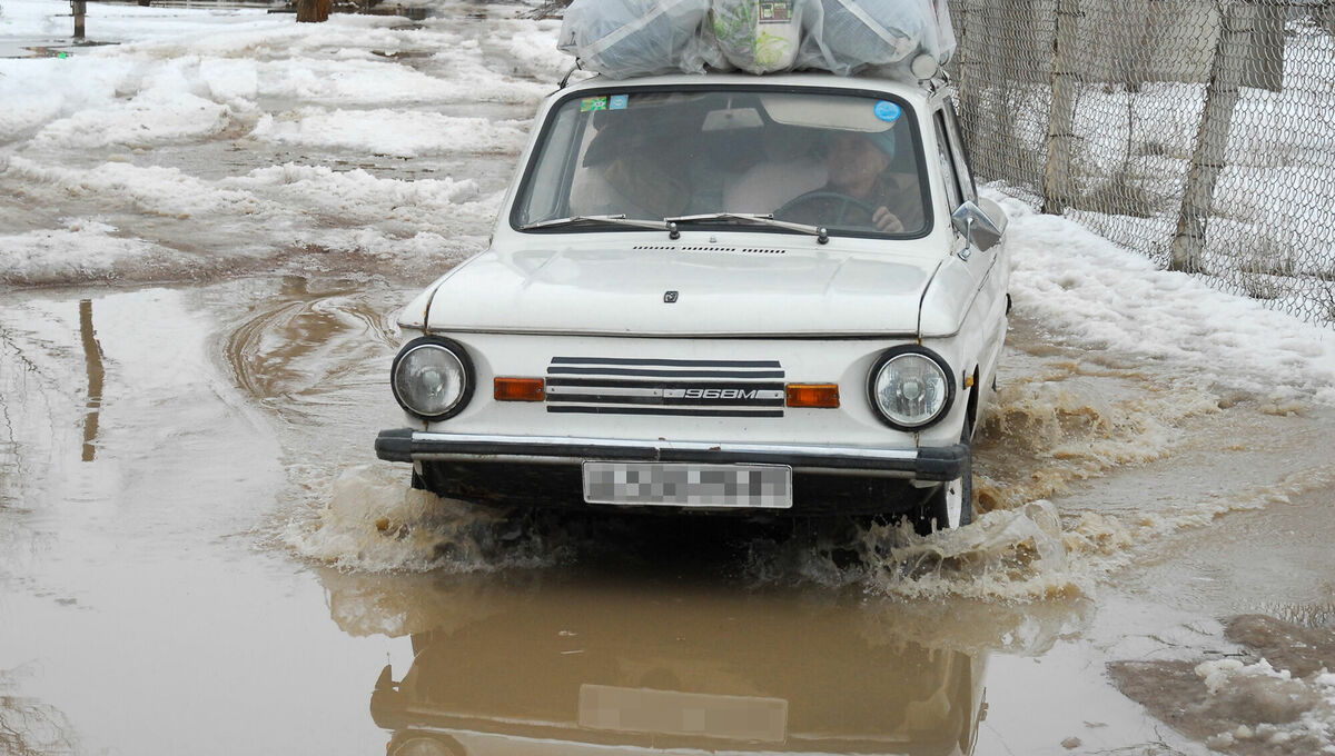 Пока паводок не грянет, аким даже и не помолится?