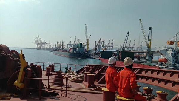 Военно-транзитное звено