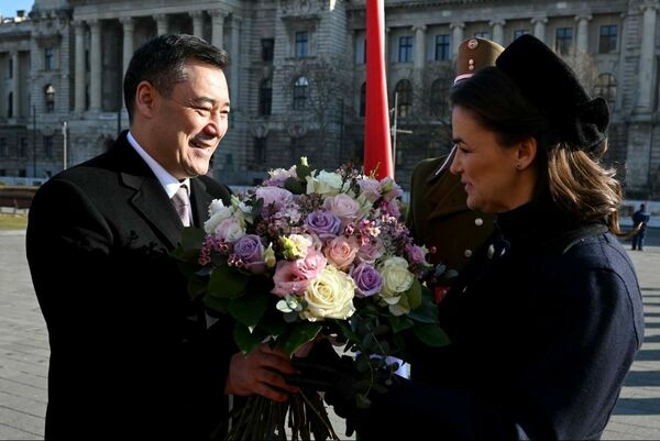 Полку гусар прибудет кочевье