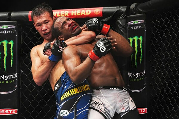 Кочевник сломал Стальной кулак